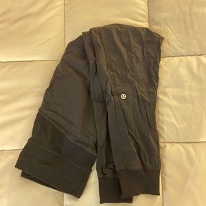 Lululemon joggers size small - black